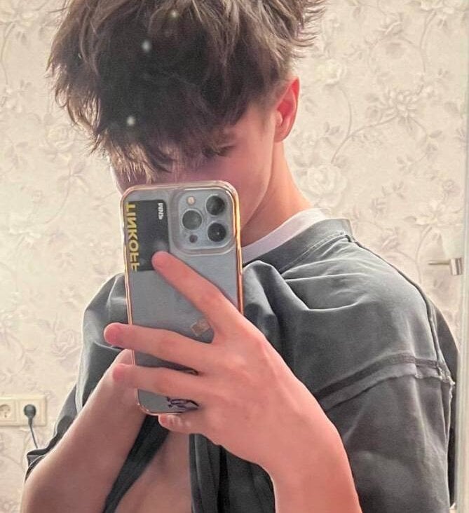 Ethan_Milll profile