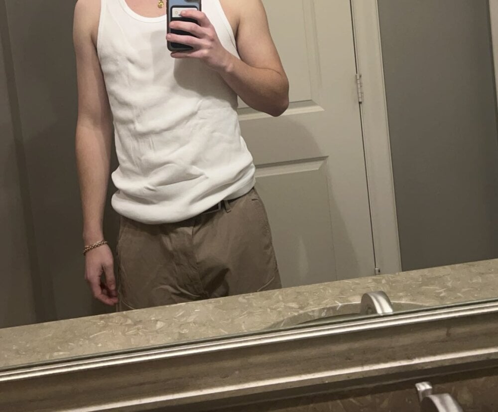 collegeboycooper69 profile