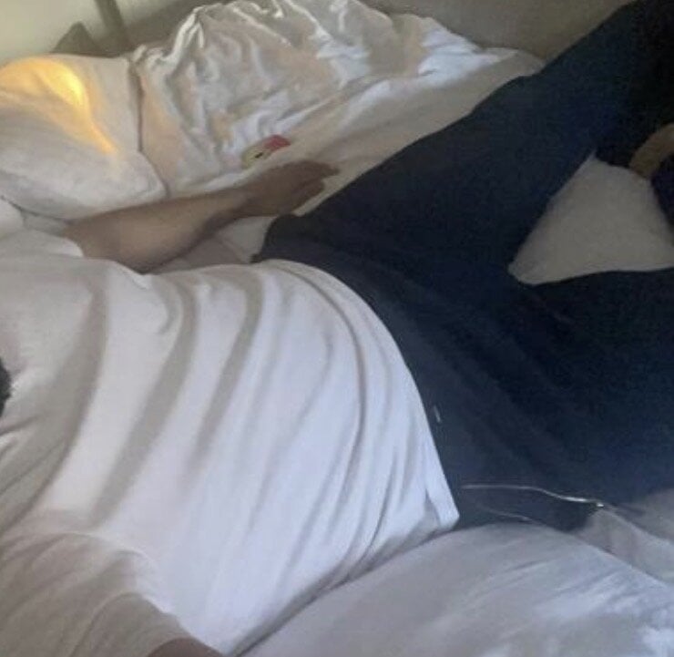 mk_09's Offline XXX Chat