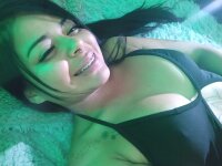 Tifanny_Lorena_'s Offline Chat Room