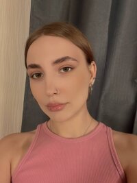 Berry_Babe's Offline Chat Room