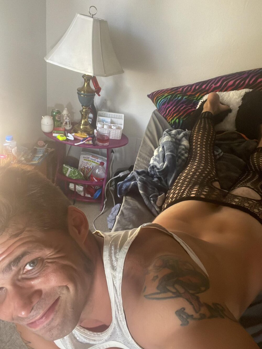 prettyboyd19 离线聊天室