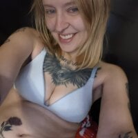 iamhavenmoss@xh's Offline Chat Room