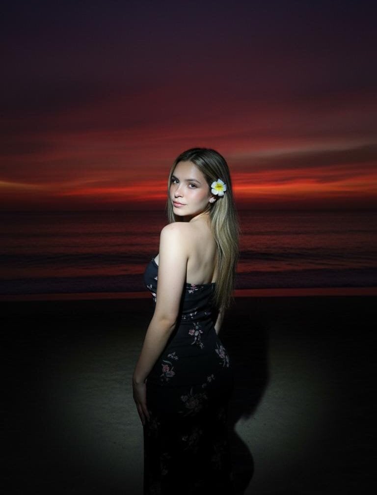 stripchat celeste_83 webcam profile pic via sexcityguide.com