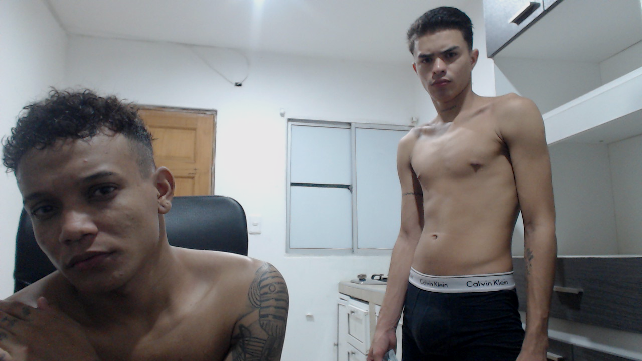 2boy_selfsuck
