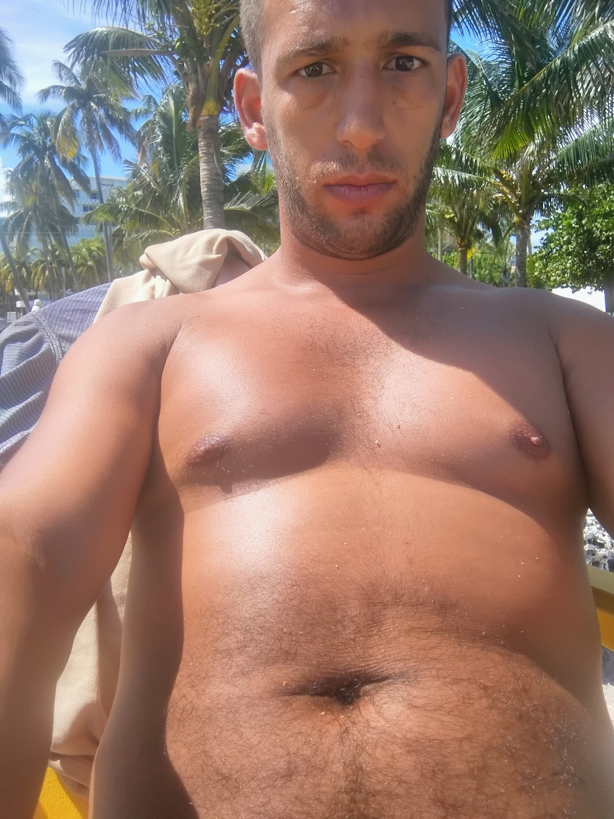 HottieGymBuddy69
