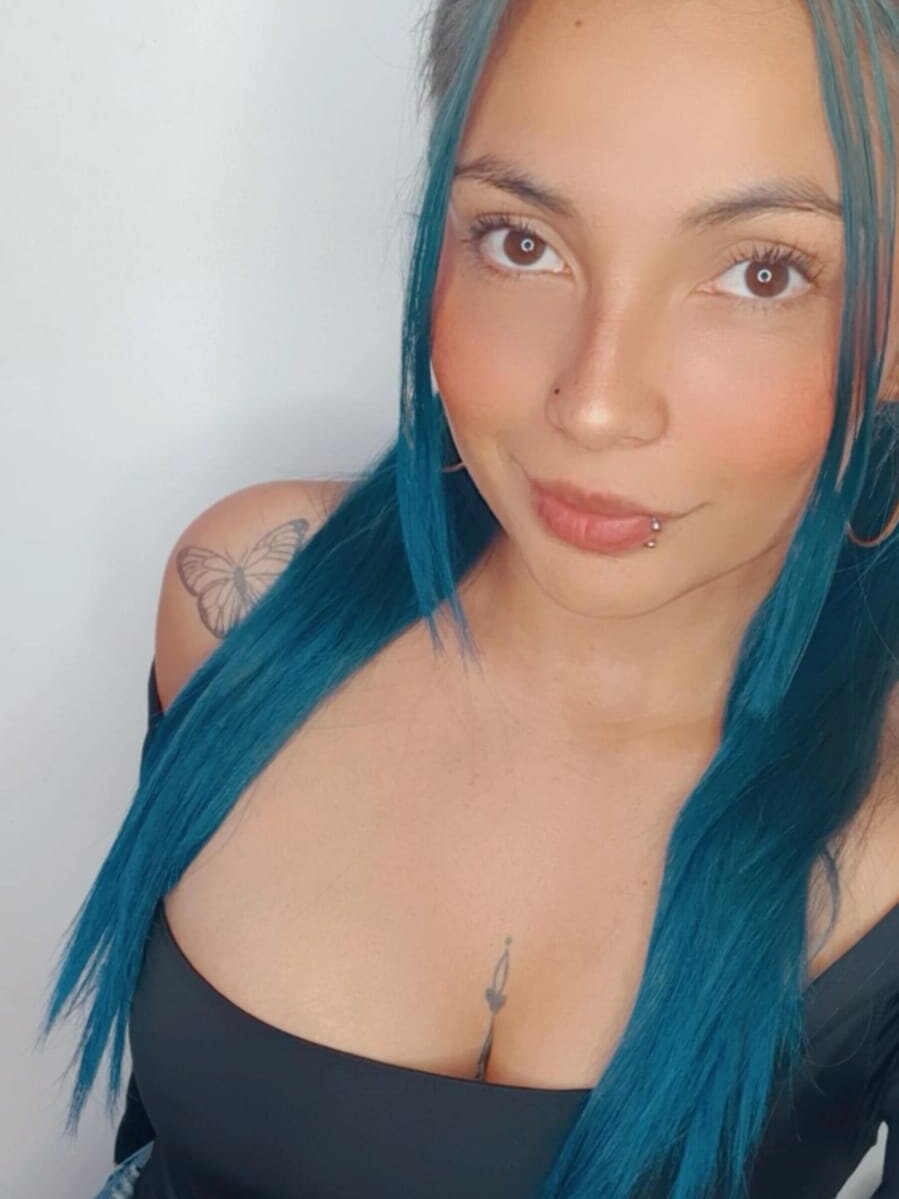 alee_williams profile