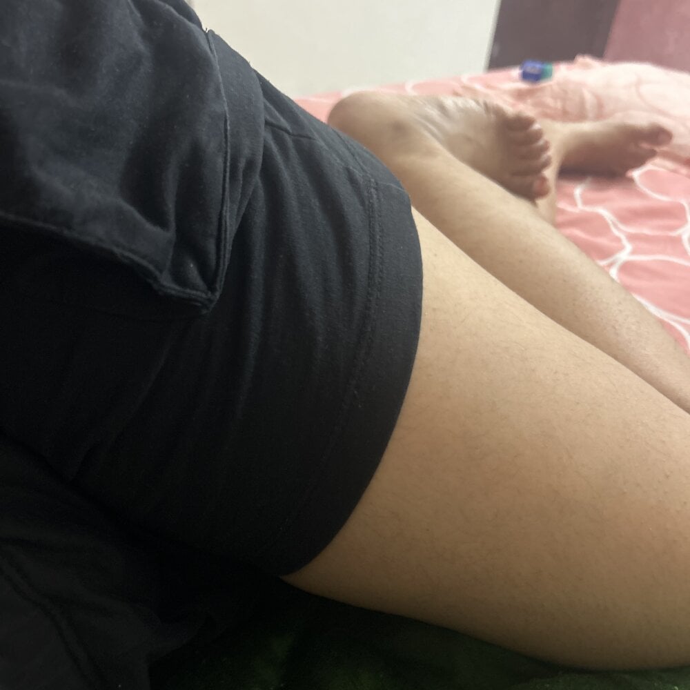 hottie_babes's most recent online preview
