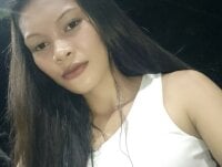 urworldclassqueenn's webcam live show