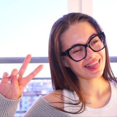 EleneBaskett - Stripchat Teen Cam2cam Dildo Girl 