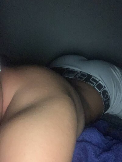 yulian745 from stripchat