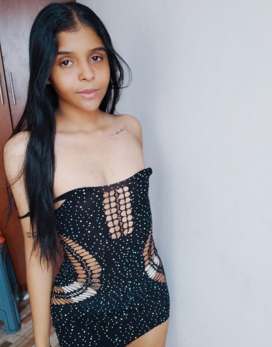 Live sex webcam photo for Michi_sexy #289995354