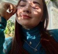 MadelaineClay 오프라인 채팅방