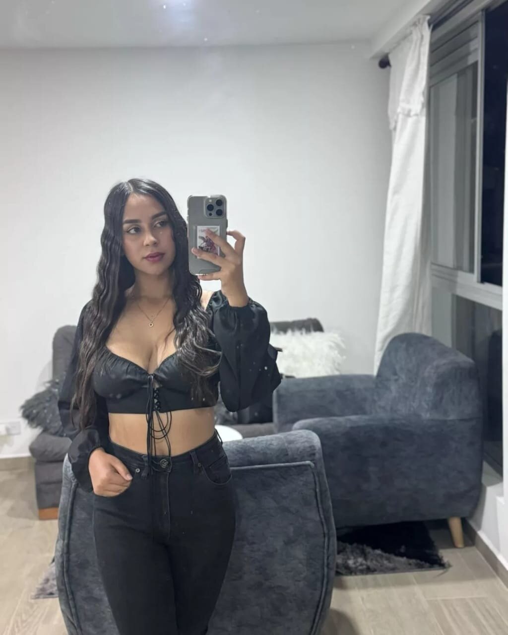 Indira_oli