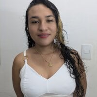 onlylunabella's webcam live show