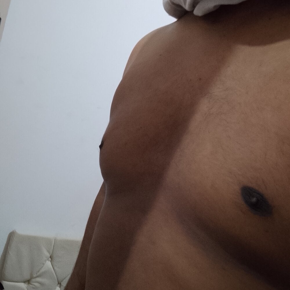 ellsonn from stripchat