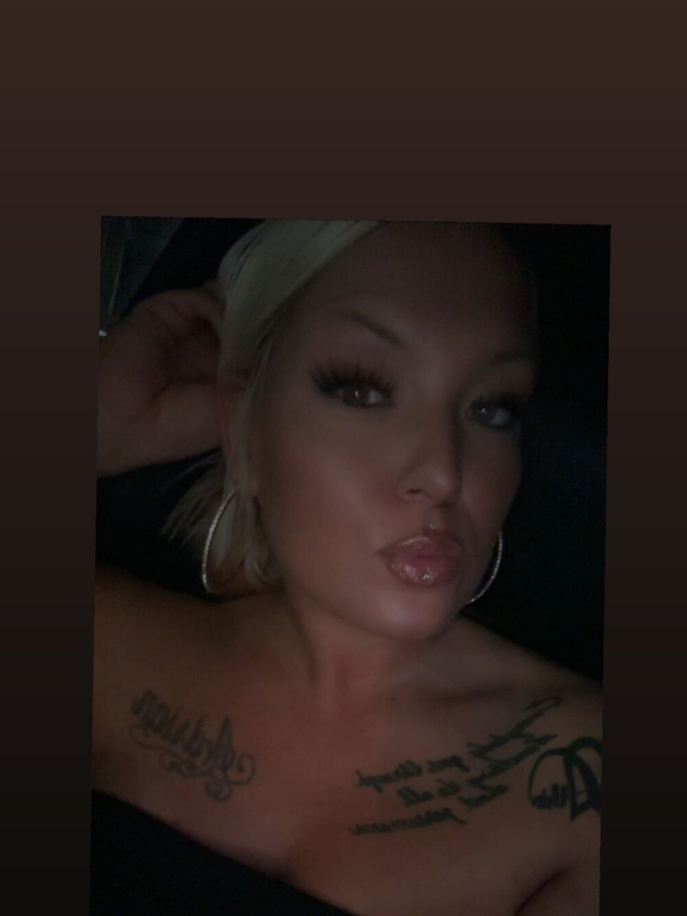 coco_banks' Offline XXX Chat