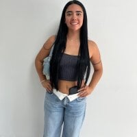 Maddison_Bler's Offline Chat Room