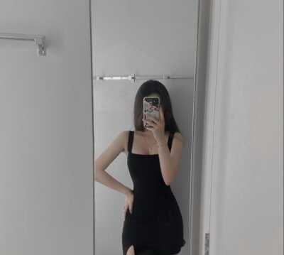 Laura-Hi 🐰 free nude stream