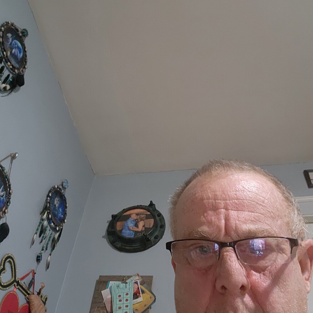 pugs1965 from stripchat