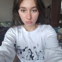 MiaLovelyOne's webcam live show