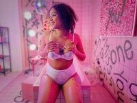 TASHA__CASH's Offline Chat Room