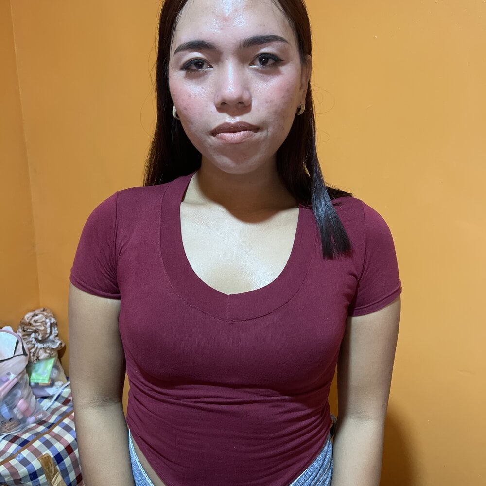 ur_lovelyjessy profile