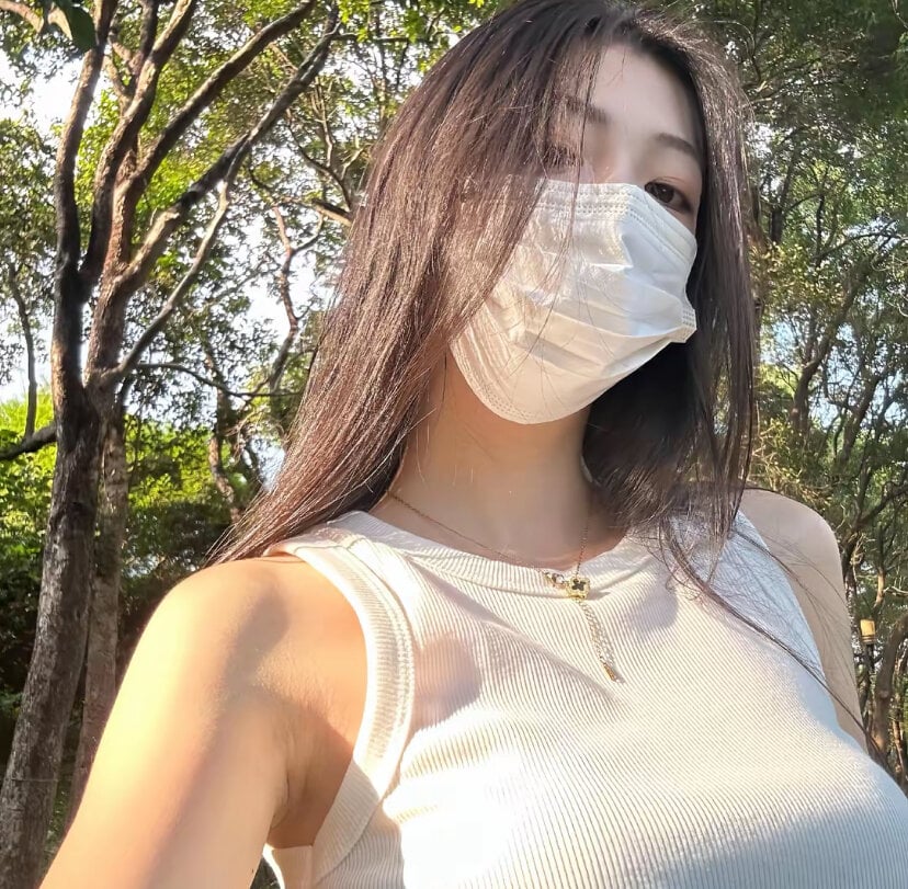 Watch xiaoxia988 live on cam on StripChat