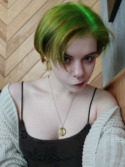 Nebula_Echo Female Piercing Nude Webcam