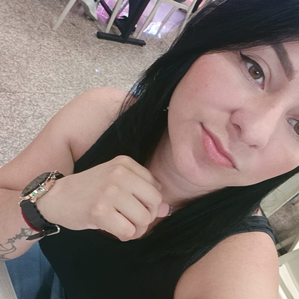 cheapadultsexcams.com janet_park3 livesex profile in colombi cams