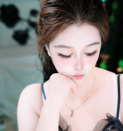247camsex.com feifei1_l livesex profile in black-hair cams