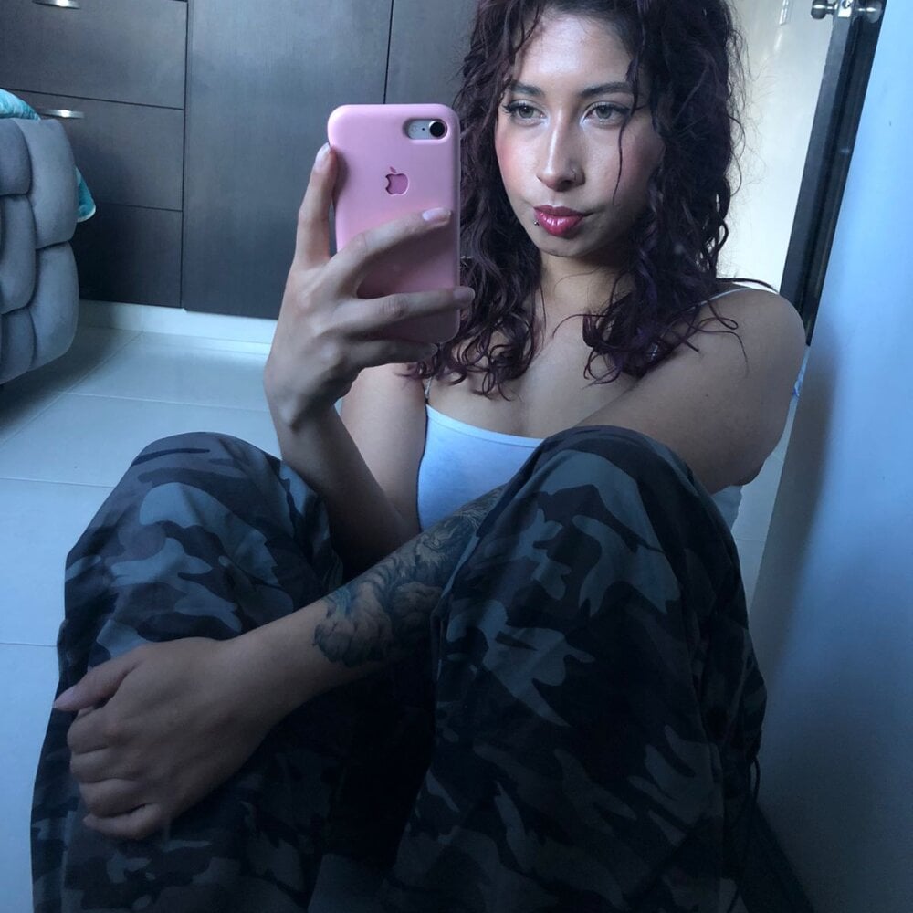 Lady_Genesis_ profile