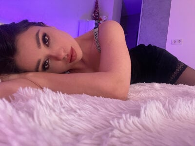 DaReina Female New Live Webcam Porn