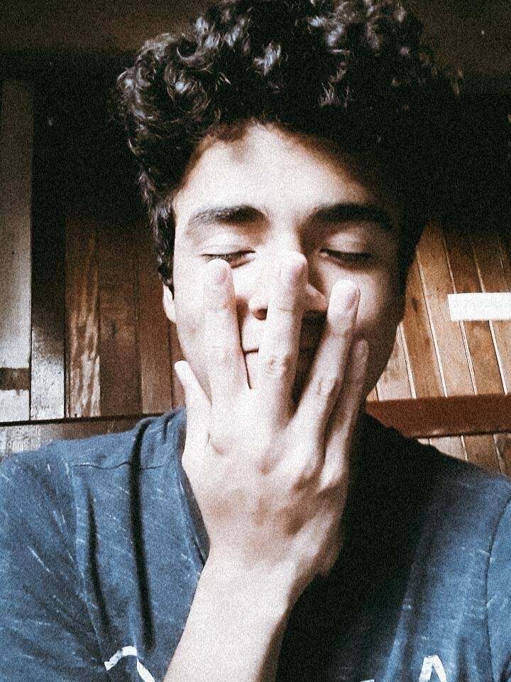 Andrewww_-00 profile