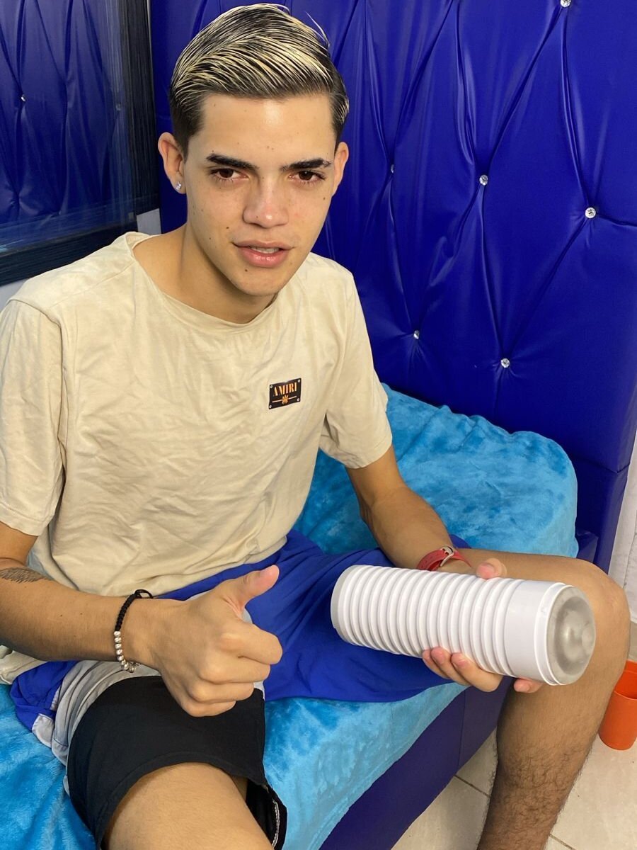 Sala de chat offline de Latinos_2001