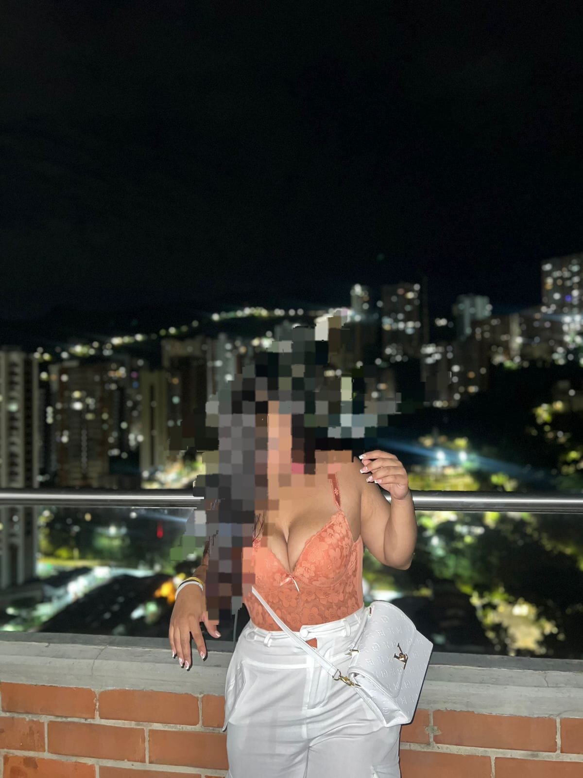 sharaexclusive
