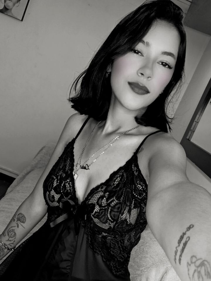 stripchat kittie_nala_ webcam profile pic via ebonylivesexcams.com