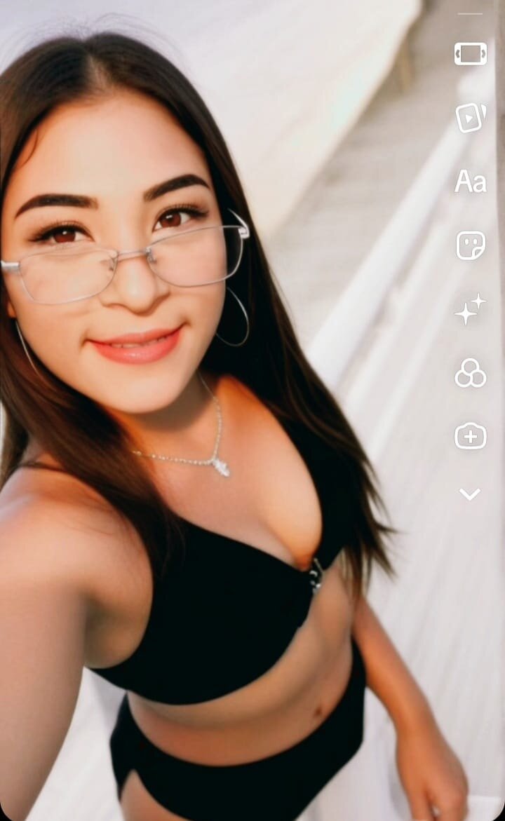 charlotte_hott_05