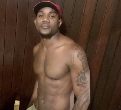bigblackcock_taylor from stripchat