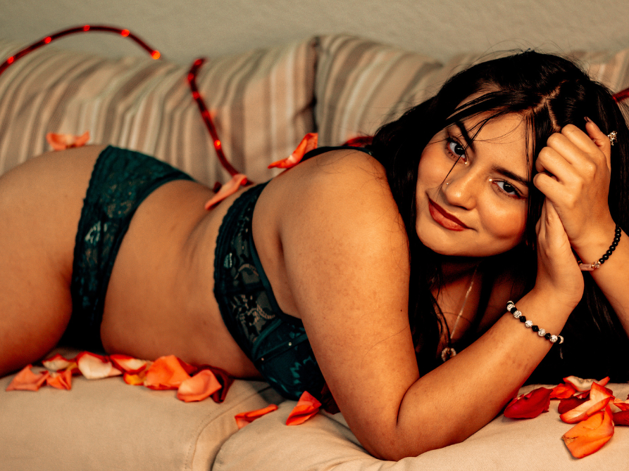 Live sex webcam photo for Nicole_Vscontiin #290238216