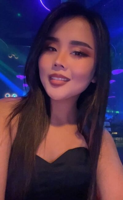 Xinaaaa - Stripchat Girl 