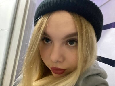 Fiorensa_XO - Stripchat Teen Cam2cam Eroticdance Girl 