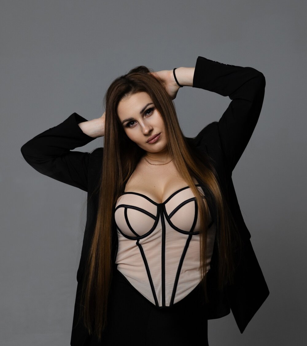 stripchat norafoxes webcam profile pic via watchgirlcam.com