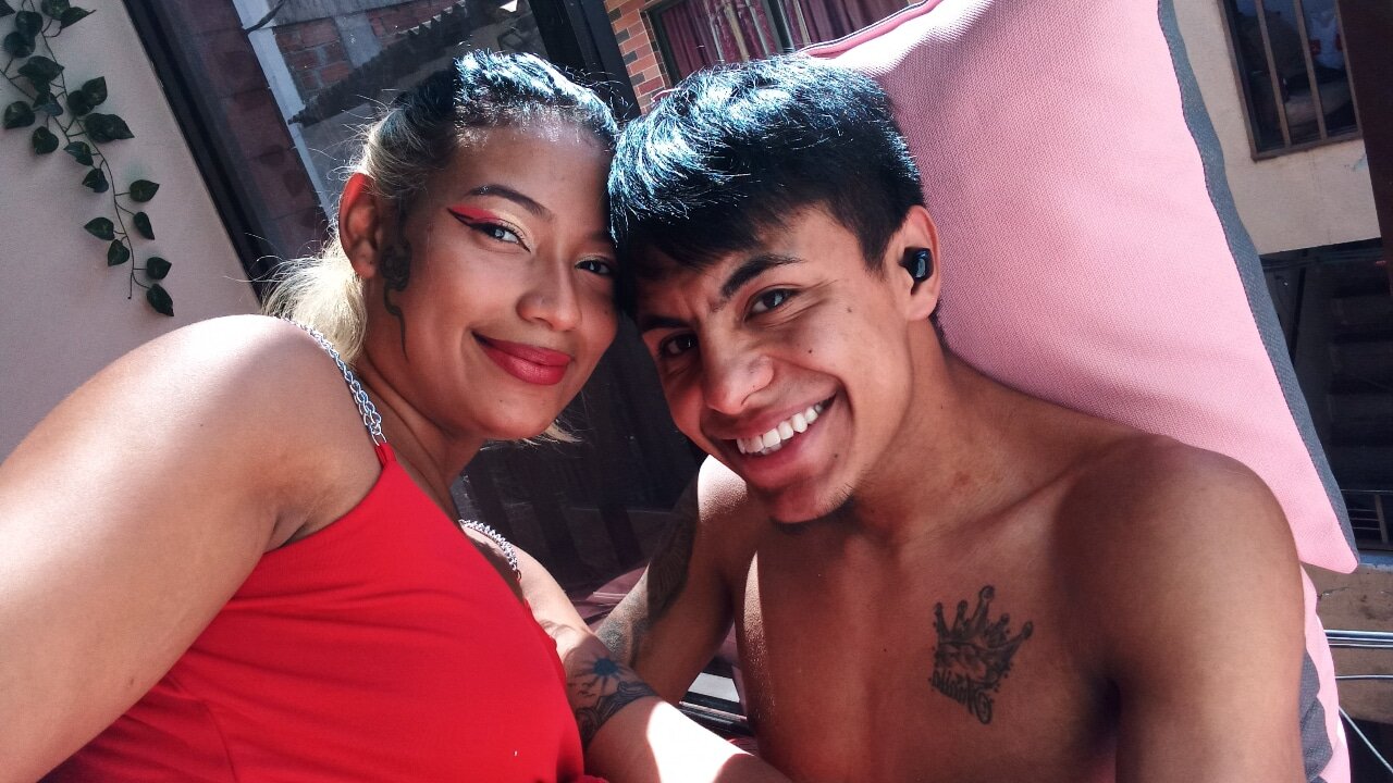 Papi_Mami_Live