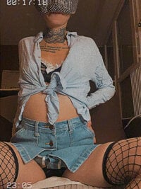 liloucamchaudee's webcam live show