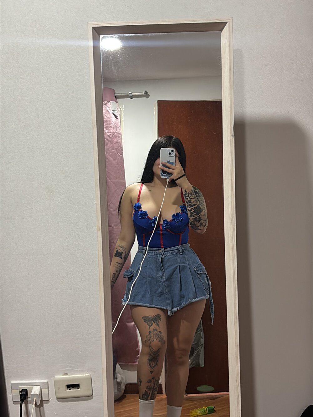 watchgirlcam.com lunaclarx20 livesex profile in english cams