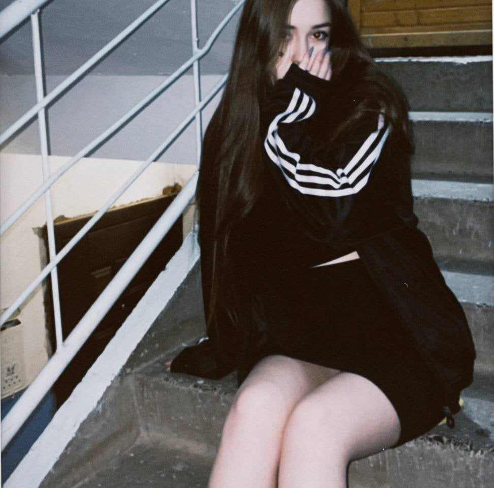 livesexr.com yaseniya_ livesex profile in you-about-to-enter-onto-the-domintion-of-twilight-zone-were-you-never-been-before-planet-earth-space-somewhere-out-there cams