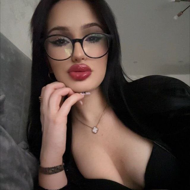 shayloren from stripchat