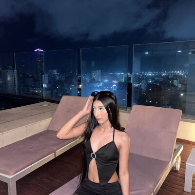 Anahimarlin_ cam girl