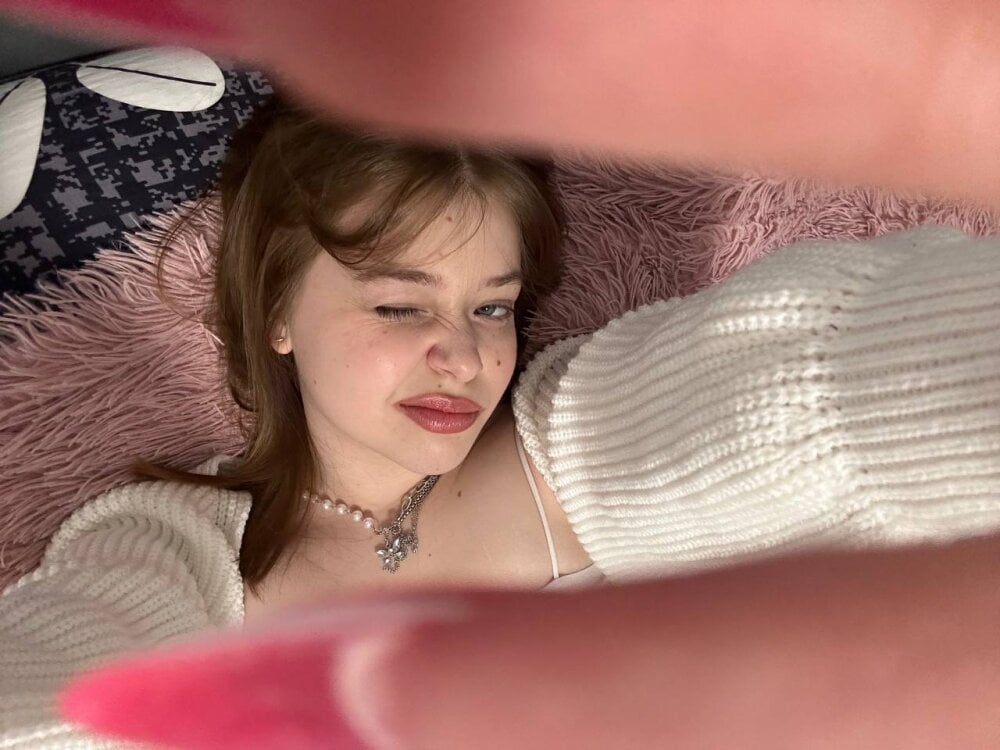 Live sex webcam photo for Kitty_snowflake #289531749